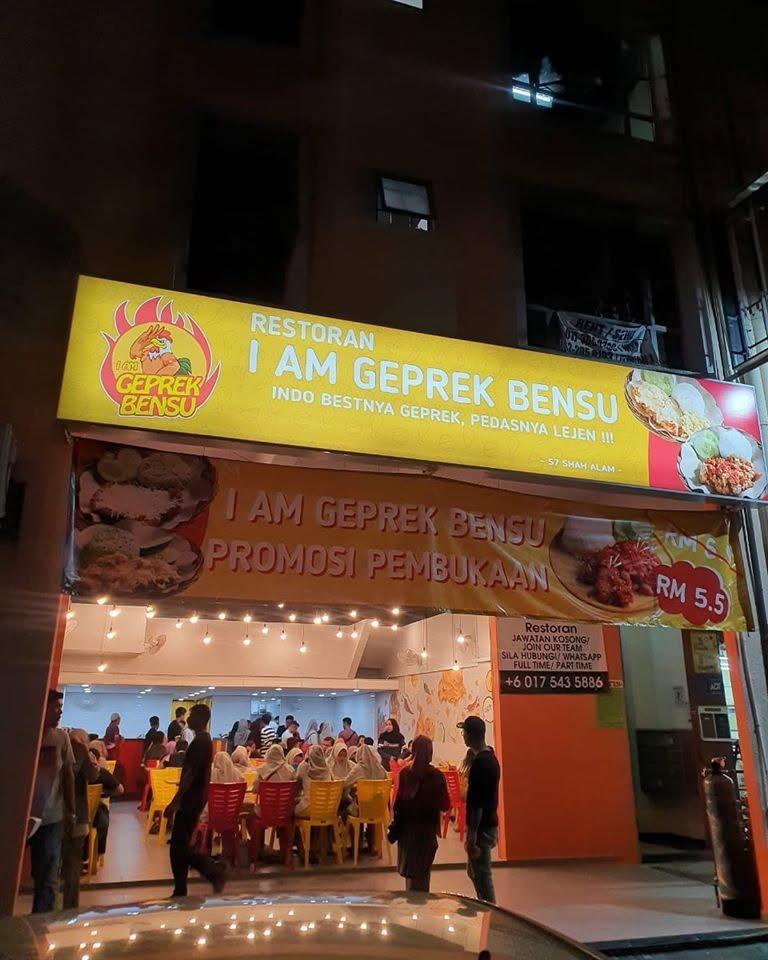 Indonesian Celebrity Chain